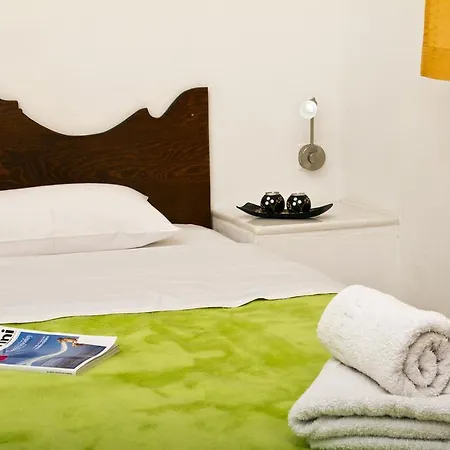 Birds - Including Car Aparthotel 3*