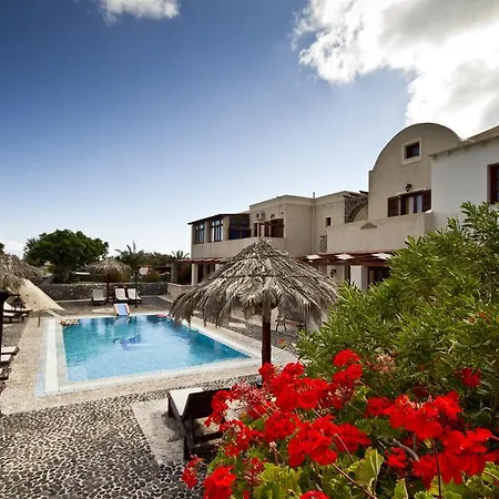Birds - Including Car Aparthotel 3*