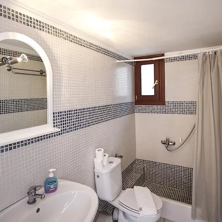 아파트호텔 Birds With Heated Pool - Including Car And Breakfast 페리사