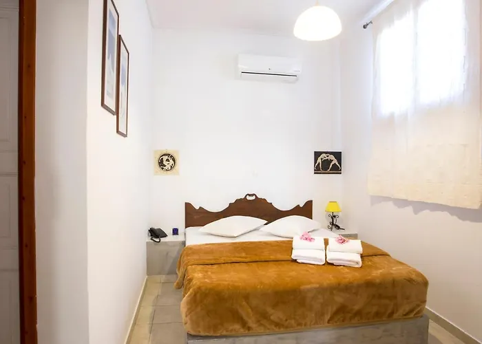 Birds With Heated Pool - Including Car And Breakfast 公寓式酒店 4*