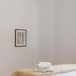 Lejlighedshotel Birds With Heated Pool - Including Car And Breakfast 4*