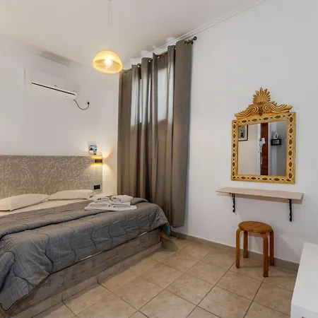 아파트호텔 Birds With Heated Pool - Including Car And Breakfast 4*