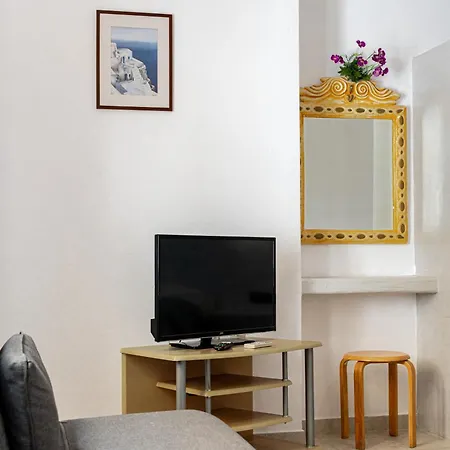 아파트호텔 Birds With Heated Pool - Including Car And Breakfast 4*