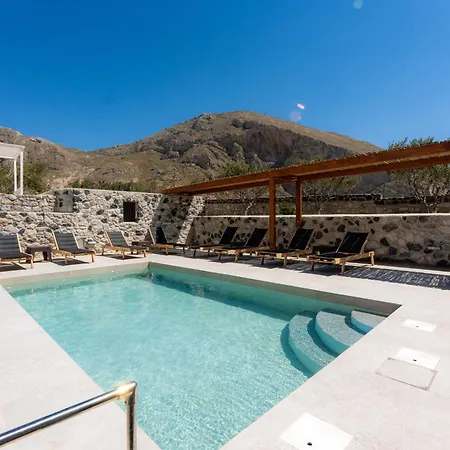 아파트호텔 Birds With Heated Pool - Including Car And Breakfast 페리사