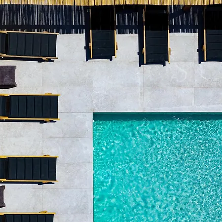 아파트호텔 Birds With Heated Pool - Including Car And Breakfast