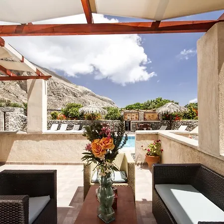 Birds With Heated Pool - Including Car And Breakfast 4* 佩里萨