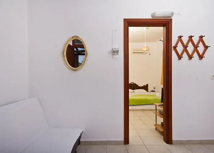 Birds With Heated Pool - Including Car And Breakfast Ξενοδοχείο με διαμερίσματα 4*