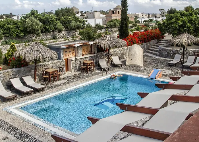 Birds With Heated Pool - Including Car And Breakfast Aparthotel Perissa (Santorini)